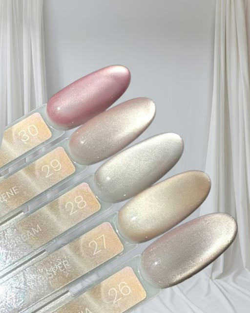 ongles chics et classiques